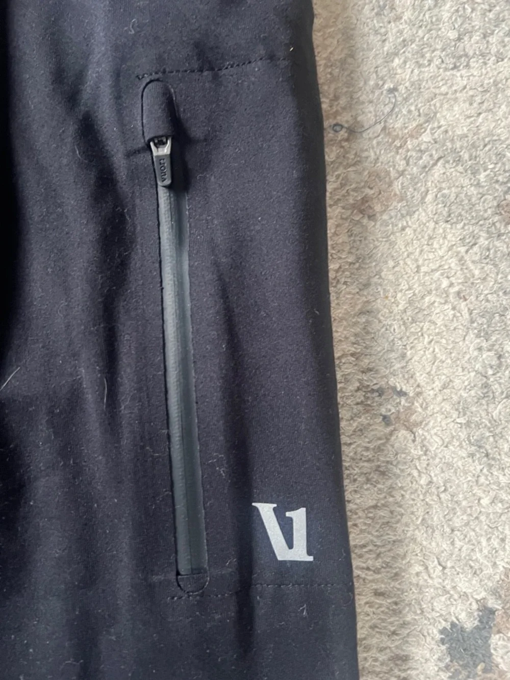 Vuori Medium Sweatpants - Picture 2 of 5